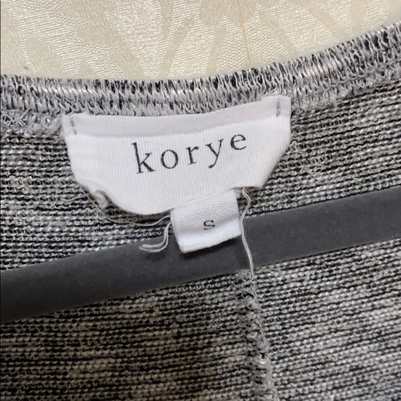 Korye top Sz S - Picture 7 of 7